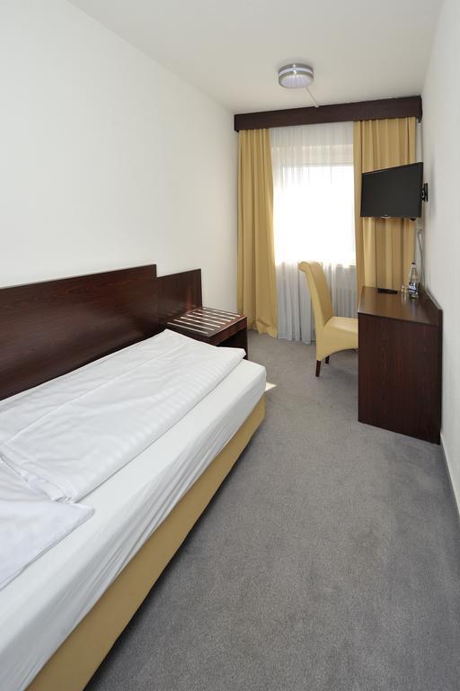 Hotel Zur Post Steimbke Eksteriør billede